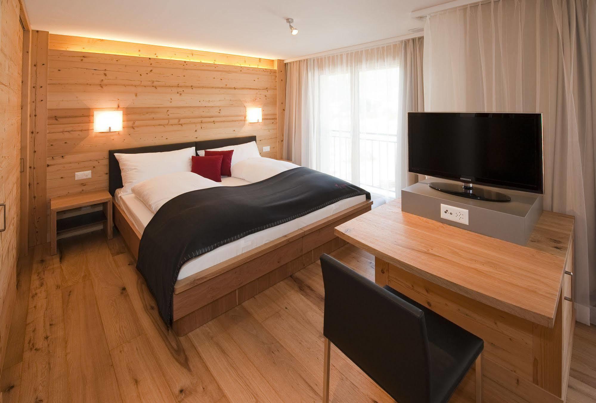 Hotel Royal Riederalp Ngoại thất bức ảnh