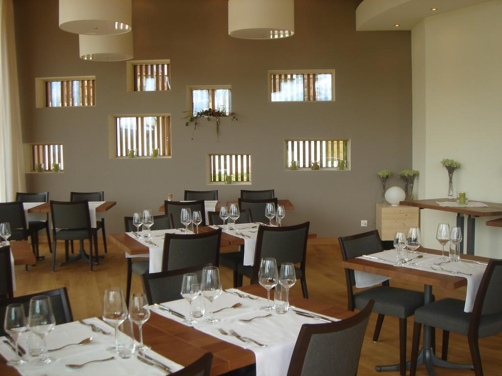 Hotel Royal Riederalp Ngoại thất bức ảnh